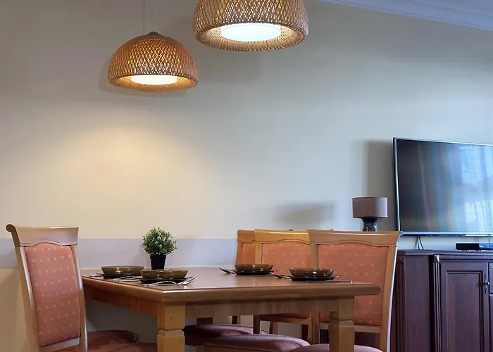Apartamenty Bryza - Osiedle Debina - Centrum