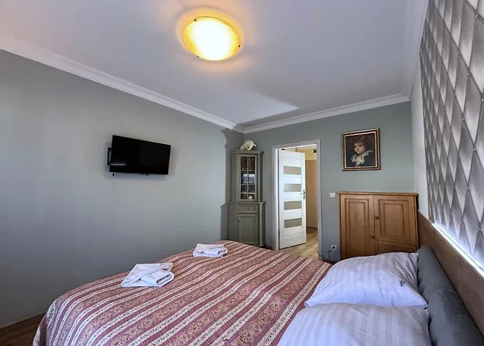 Apartamenty Bryza - Osiedle Debina - Centrum
