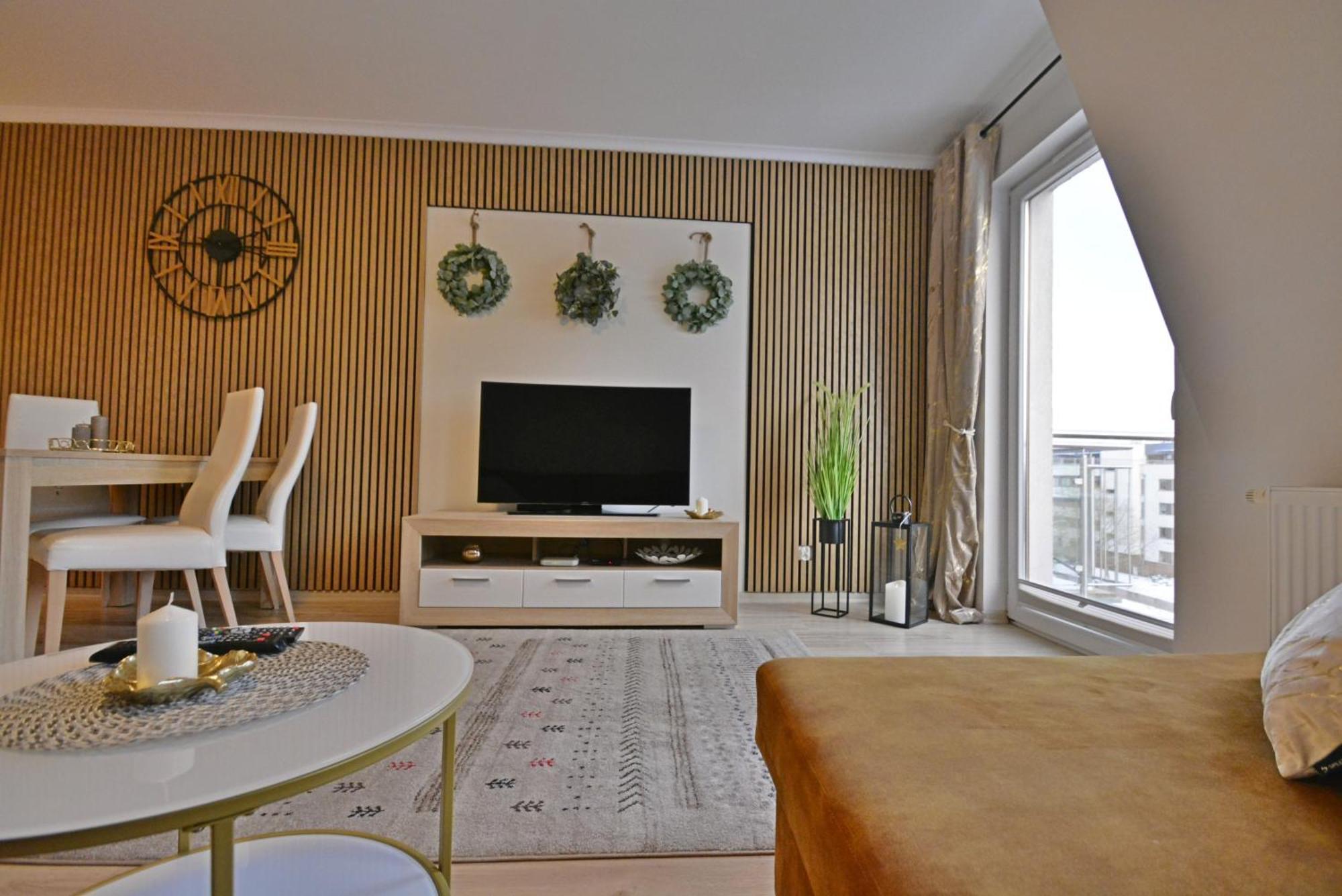 Apartment Bryza - Osiedle Debina - Centrum
