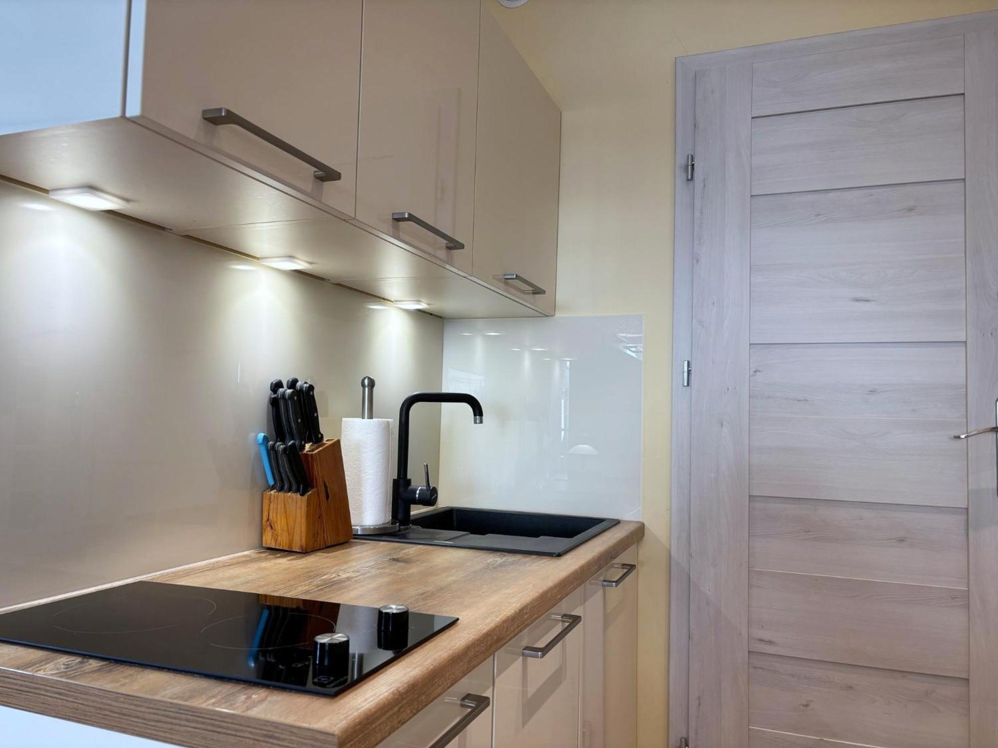 Bryza - Osiedle Debina - Centrum Apartment *