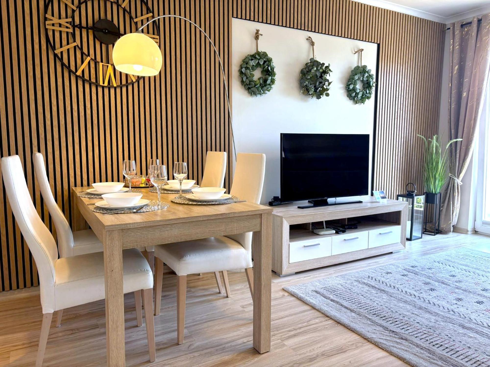 Bryza - Osiedle Debina - Centrum Apartment *
